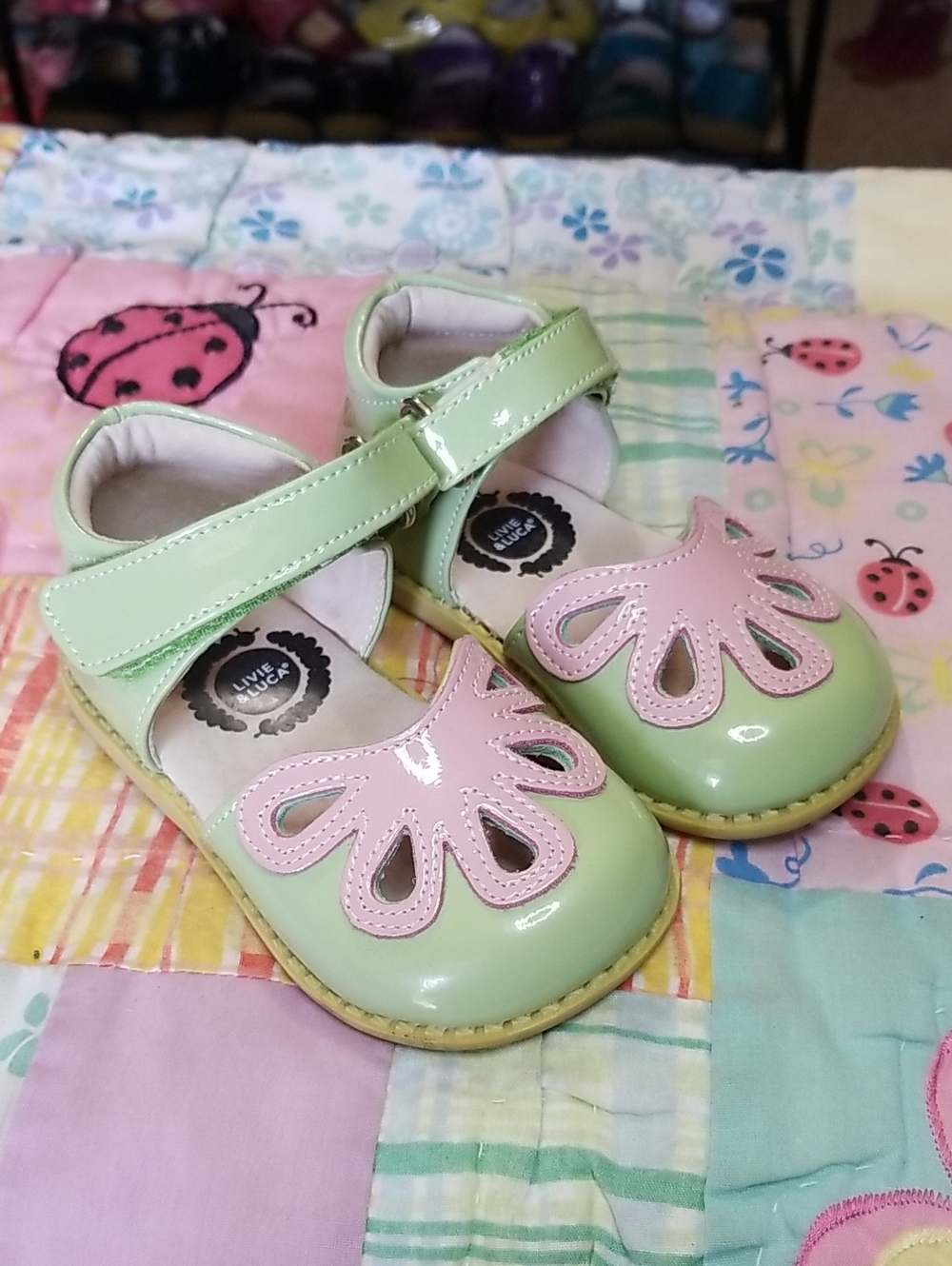 Livie & Luca Patent Leather Mint and Pink Mary Jane Shoes Size 5 Petals